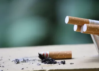 Pakar ungkap fakta kebiasaan merokok pada anak