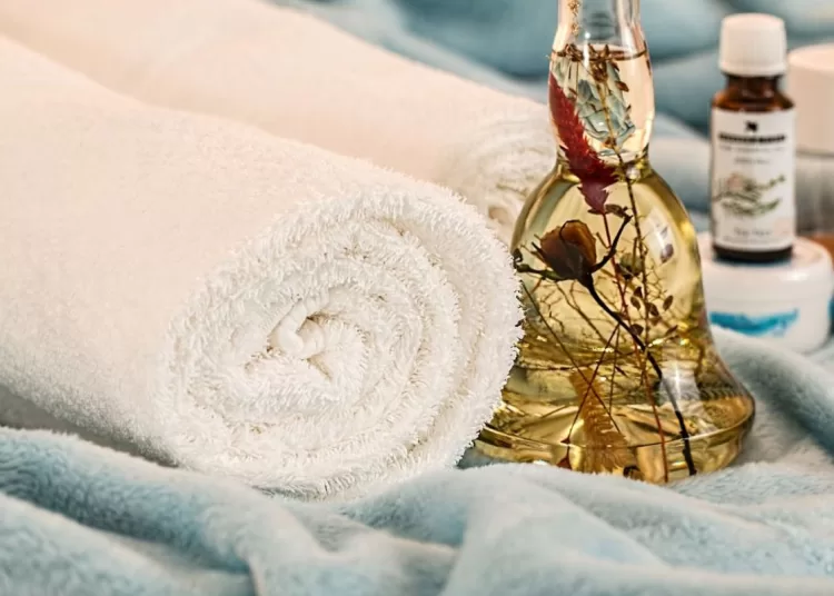 Enam tips mengatasi kulit wajah kering dengan “skincare”