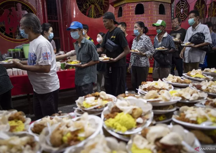 Cara kuat berpuasa Ramadhan dan turunkan berat badan