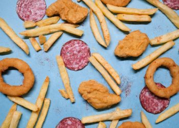 Konsumsi makanan ultra berlebihan picu masalah kesehatan pada anak