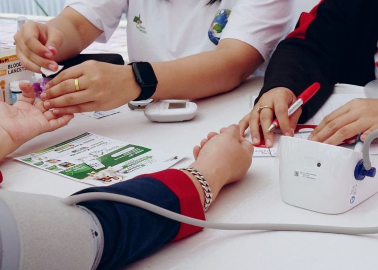 Dexa Group beri skrining kesehatan gratis di 1.400 apotek dan klinik